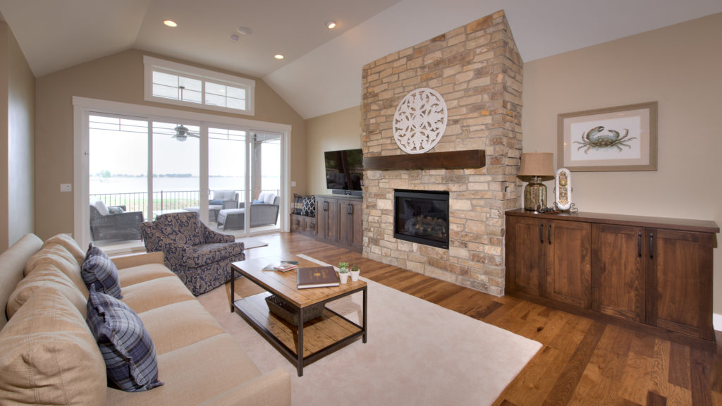 highcraft-loveland-remodel-great-room-fireplace-feature