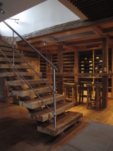 wine-cellar-glass-walls
