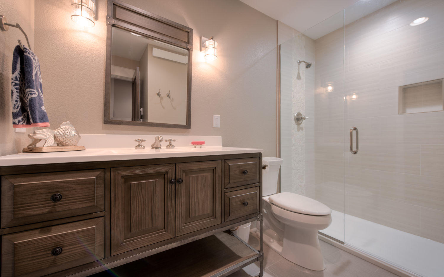 Reclaimed-guest-bathroom-vanity-and-shower