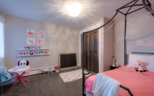 Cozy-bedroom-for-little-girl-pink-custom-home