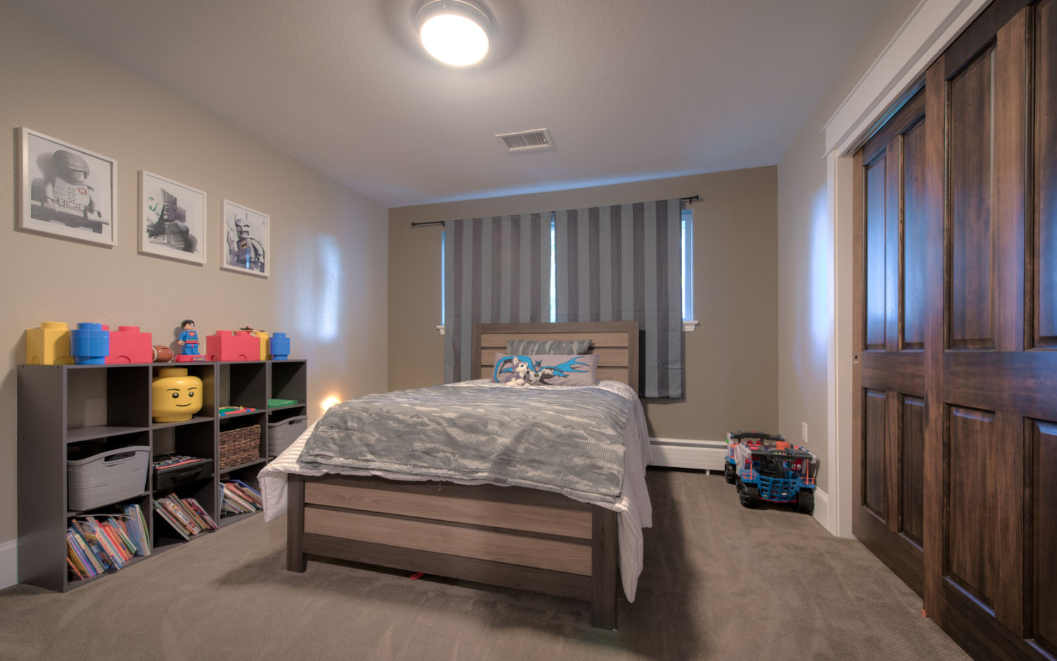 Loveland-custom-home-featuring-boy's-bedroom