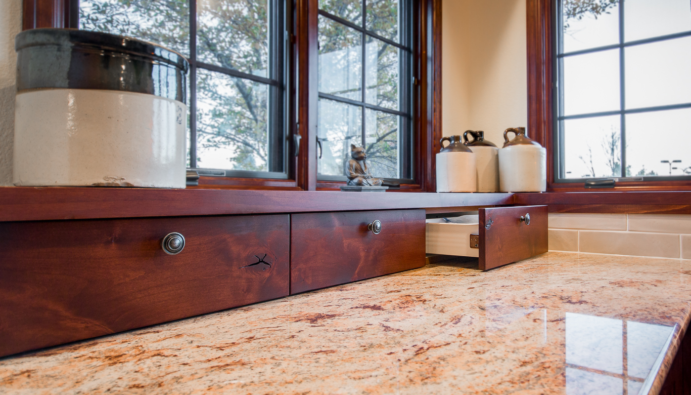 HighCraft-Builders-custom-designed-cabinet-drawers-for-functional-storage-at-deep-countertop