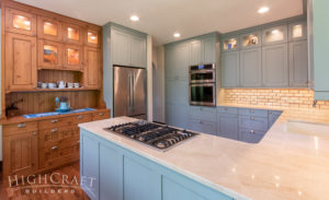 Traditional-blue-kitchen-cabinets