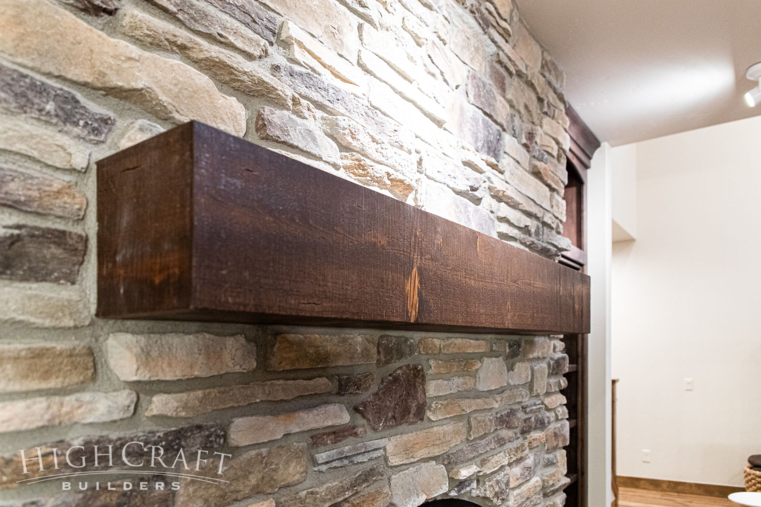 custom_house_builder_contractor_companies_simple_ rough_hewn_fireplace_mantle