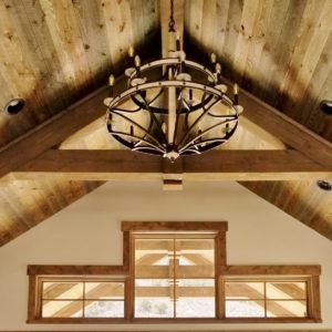 mountain_custom_home_builder_great_room_chandelier
