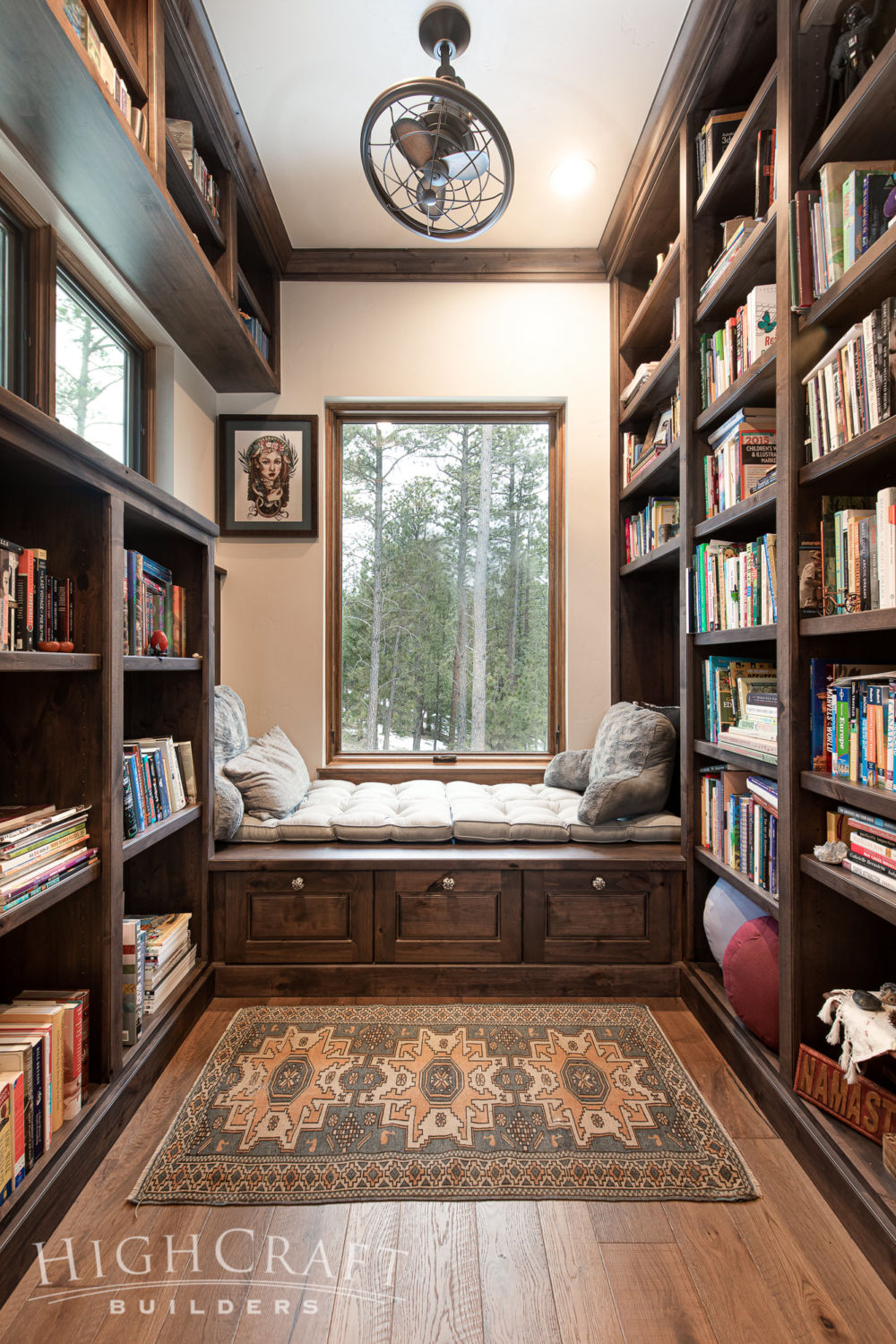 Off-Grid-Mountain-Homestead-Reading-Nook