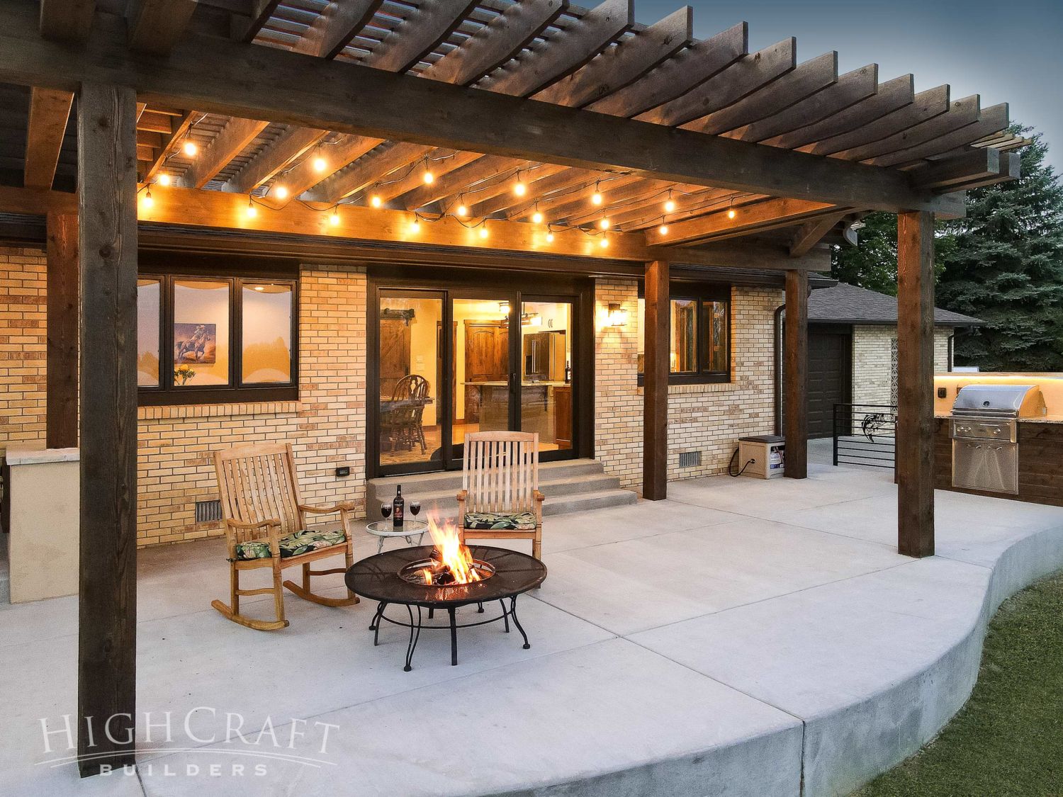 Rustic Contemporary Kitchen and Pergola-Outdoor-Living