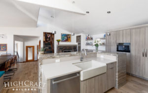 colorado-contemporary-kitchen-remodel-white-apron-sink