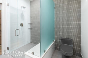 contemporary-custom-home-builder-guest-bedroom-bathroom-shower