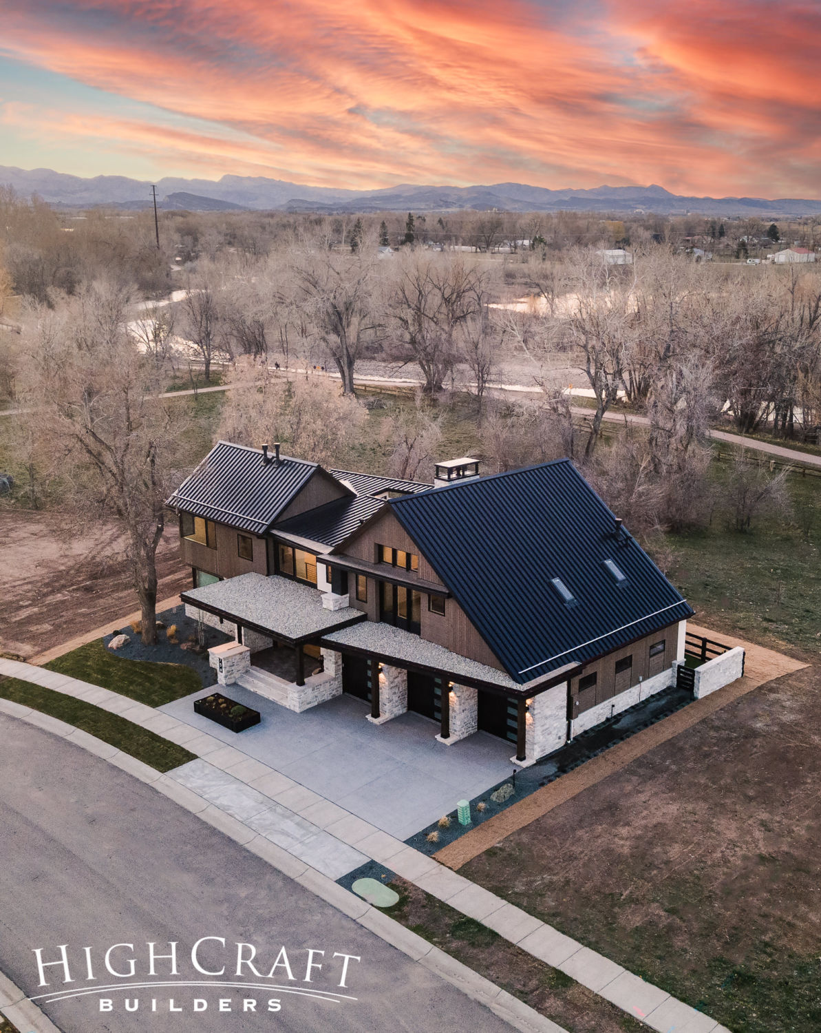 custom-home-builder-fort-collins-co-soft-contemporary-exterior-sunset