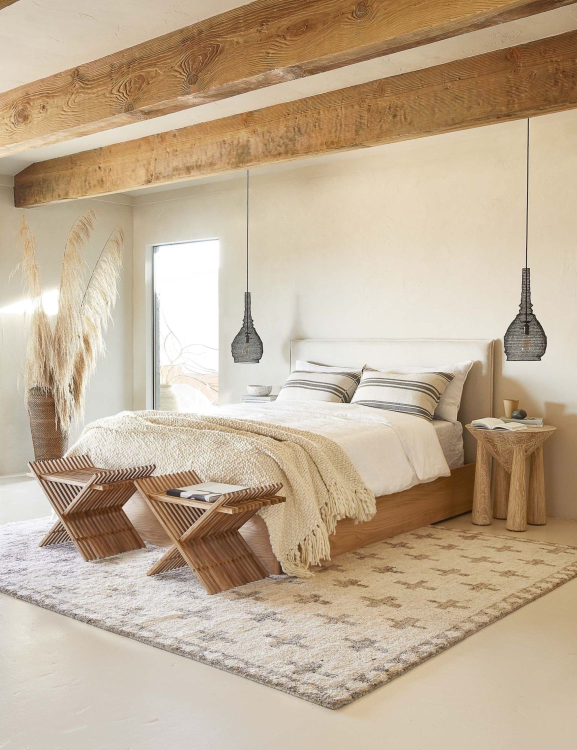 lulu-and-georgia-bedroom-natural-materials