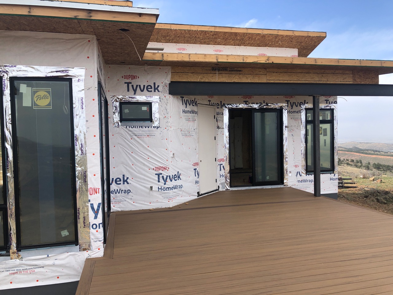 custom-home-build-nothern-colorado-foothills-exterior-progress-deck