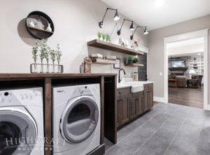 custom_home_builder_colorado_laundry_room_washer_dryer_utilty_apron_sink