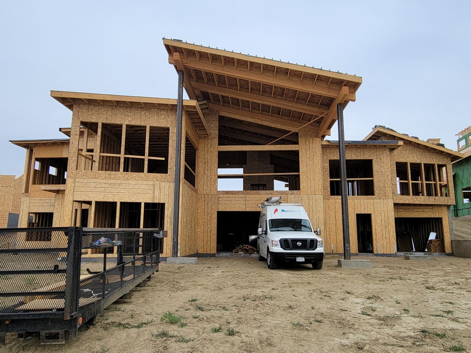 custom-home-builder-near-me-berthoud-co-rear-exterior-progress