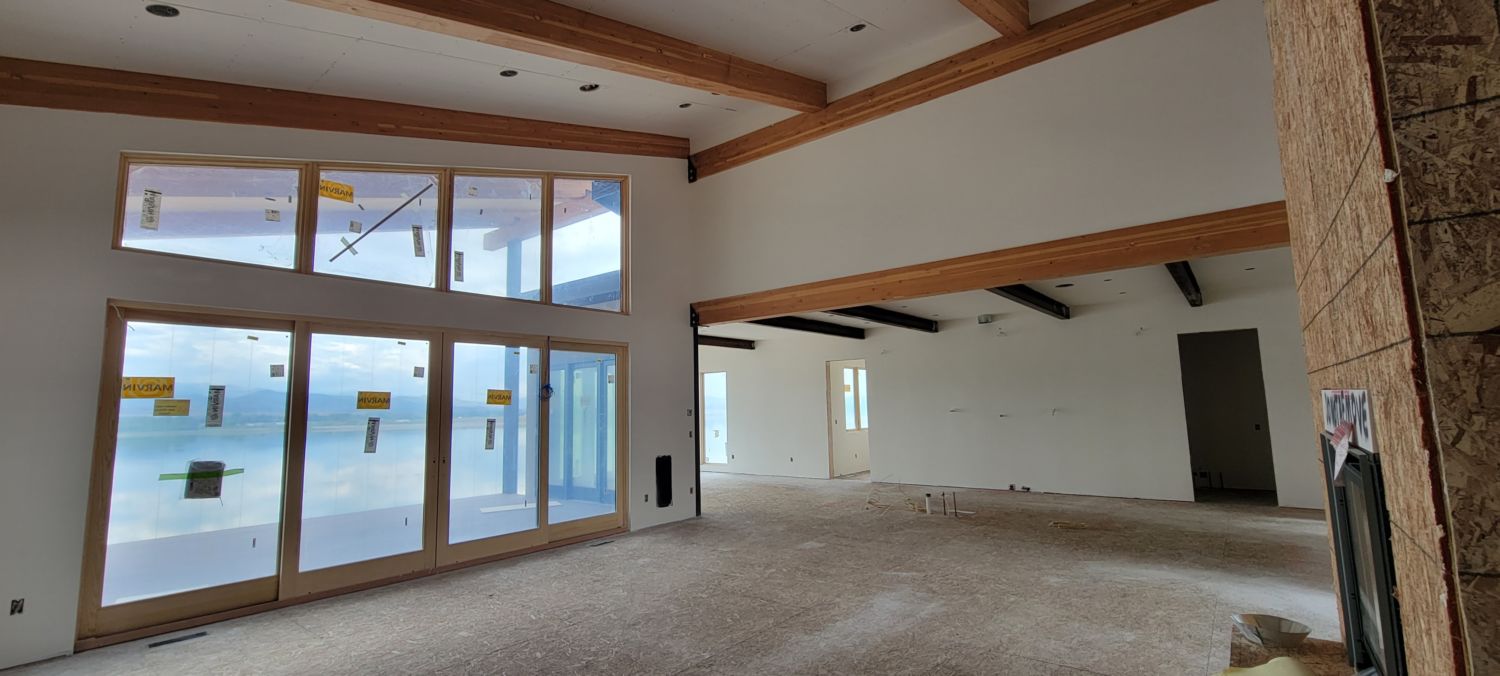 custom-home-builder-berthoud-interior-great-room-beams-progress