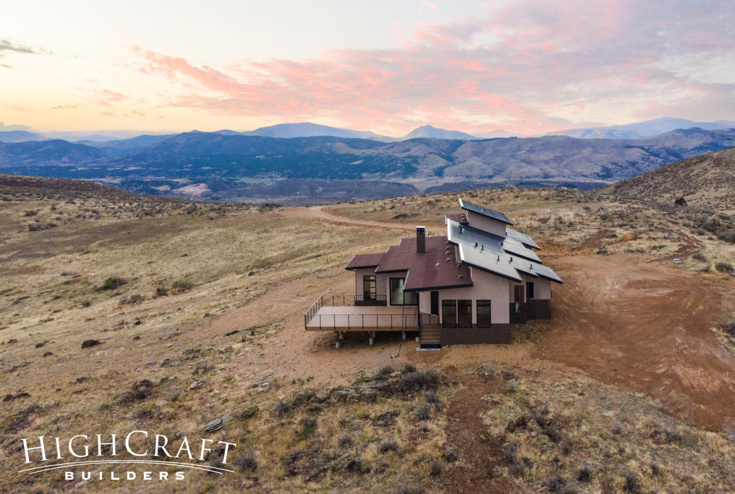 Mid-Century-Mountain-Home-Drone
