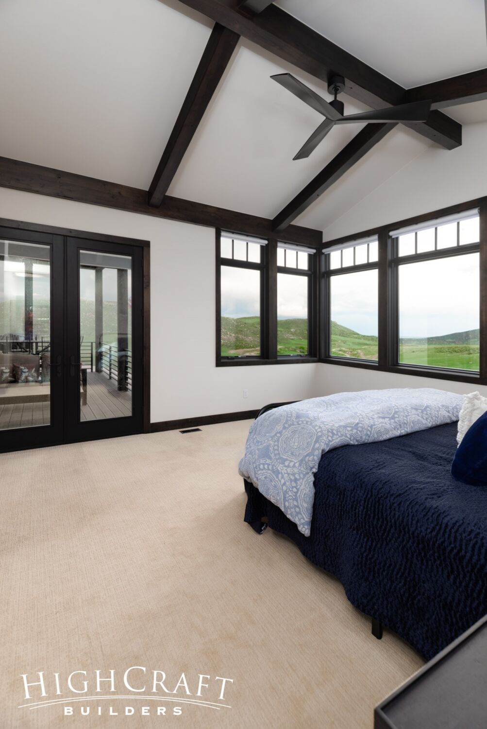 custom-home-master-bedroom-windows