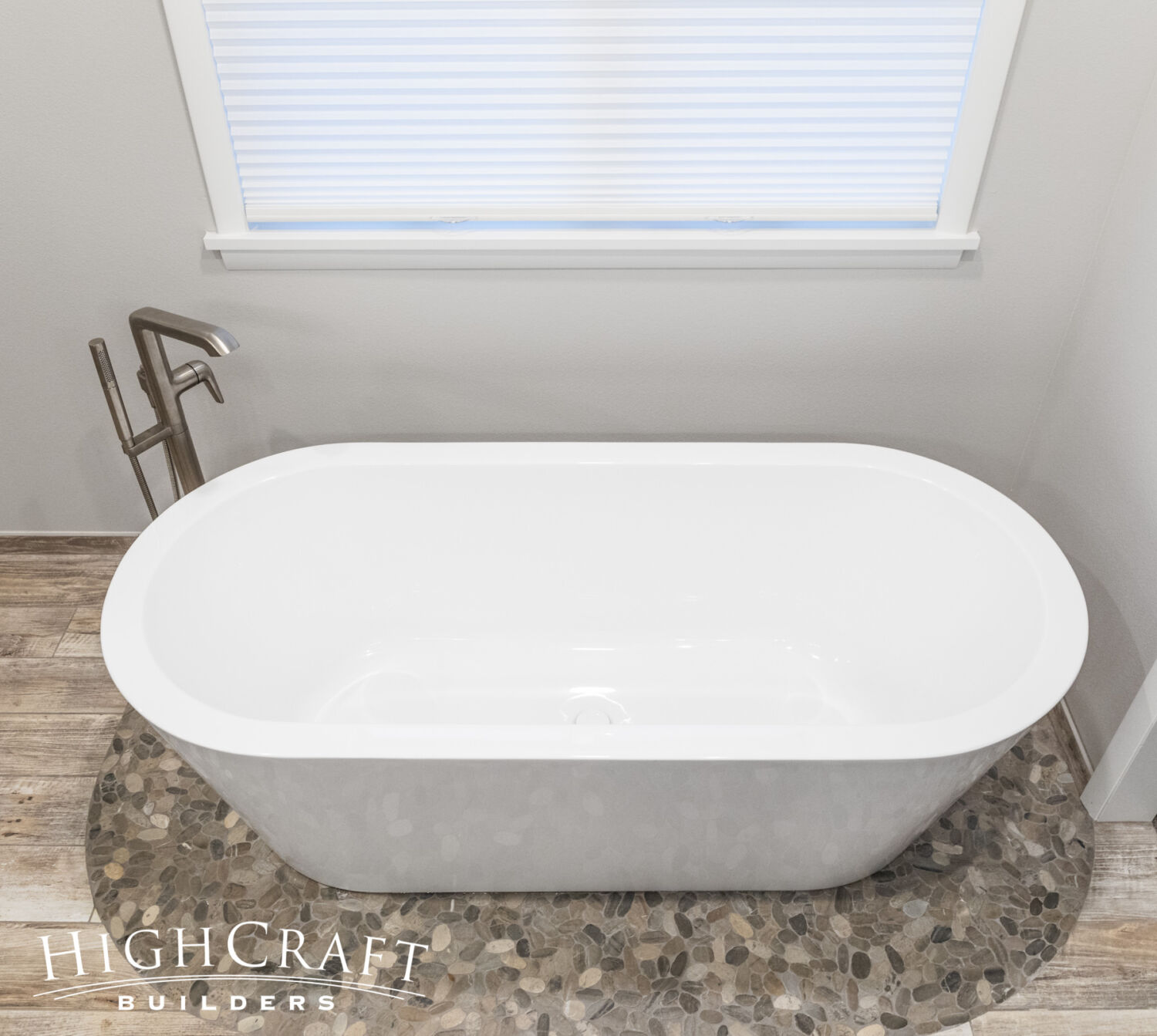 Kitchen-Bath-Pool-House-master-bath-free-standing-tub-pebble-mosaic-inlay-oval-flooring