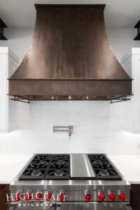 custom-home-builder-berthoud-kitchen-range-hood
