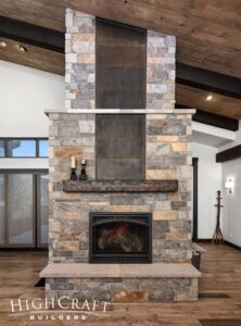 custom-home-builder-berthoud-living-room-fireplace
