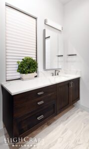 custom-home-builder-near-me-berthoud-guest-bathroom-vanity