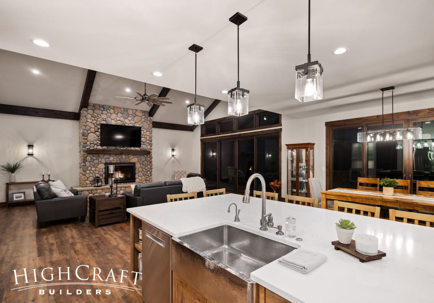 custom-home-builder-near-me-kitchen-looking-to-great-room