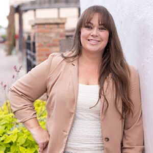 Susannah Bio Headshot