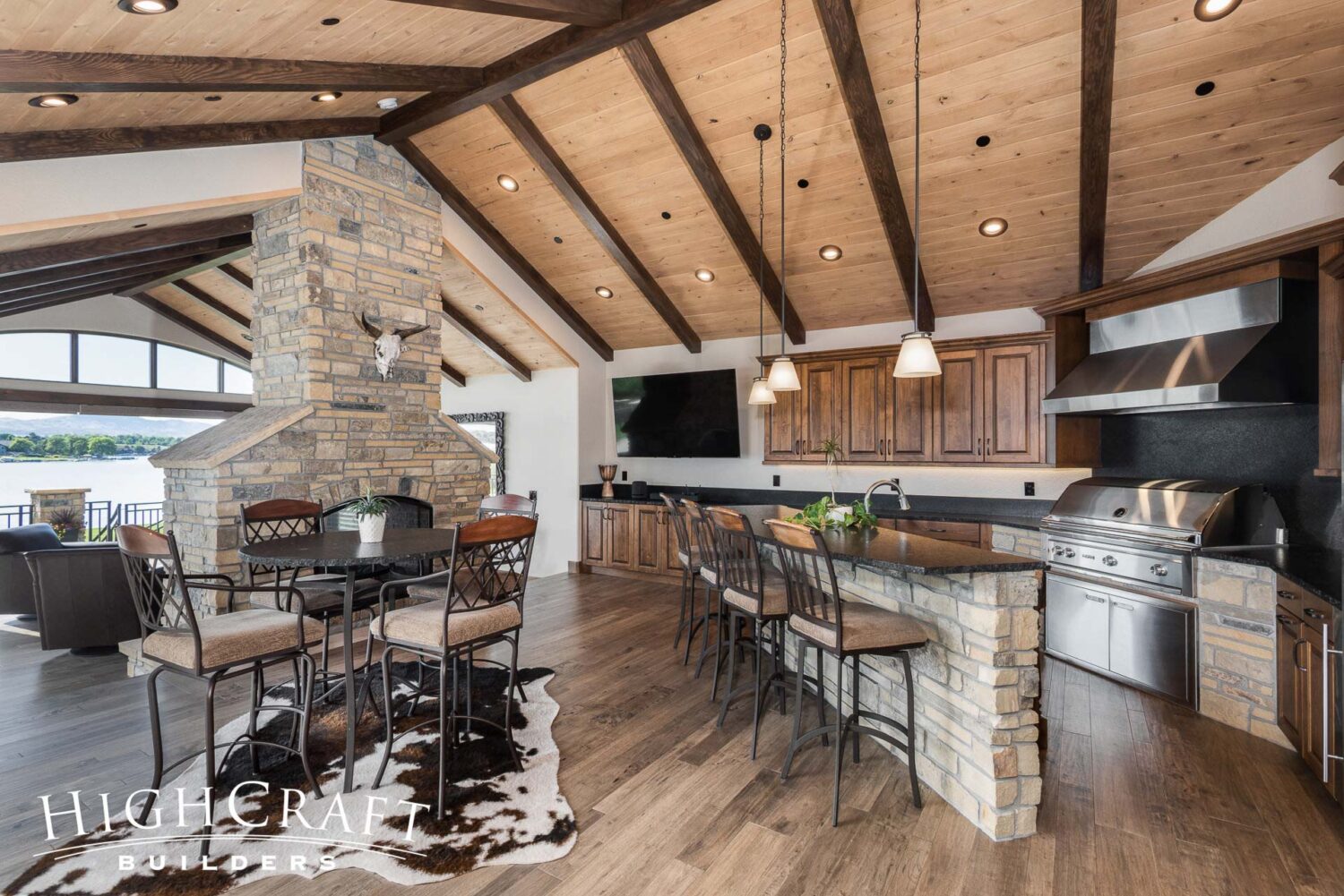 loveland-home-builder-outdoor-kitchen