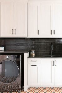 modern-mine-mountain-retreat-laundry-mudroom