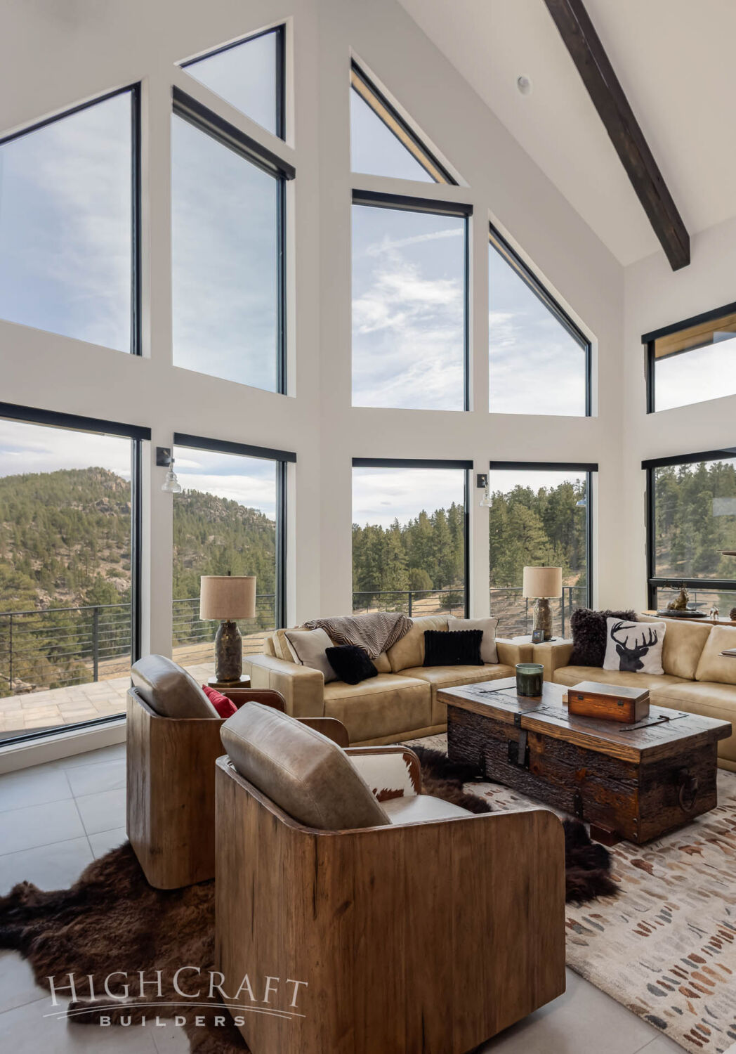 home-builder-near-me-red-feather-lakes-co-great-room-vaulted-ceiling-walls-of-windows