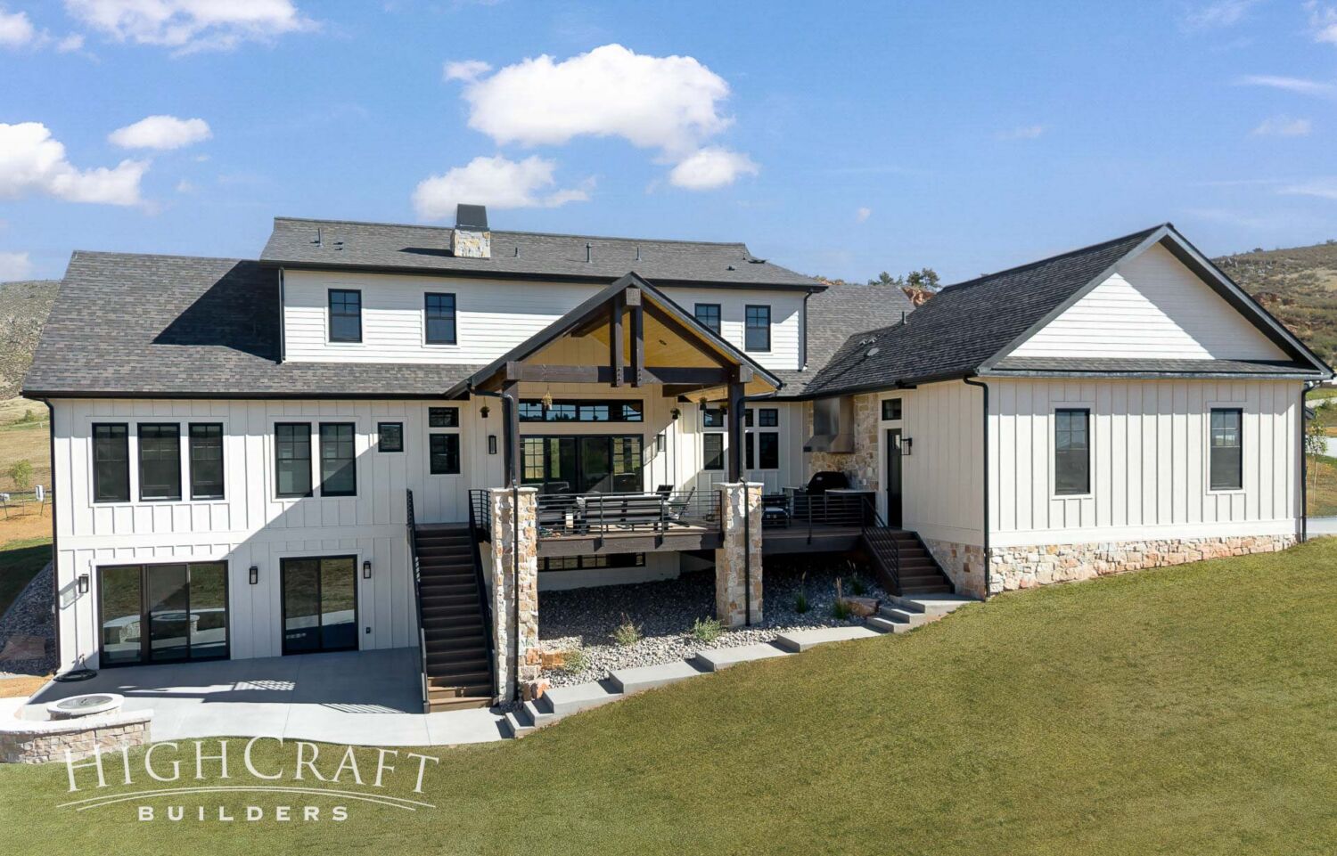buckhorn-canyon-custom-home-builder-deck-patio