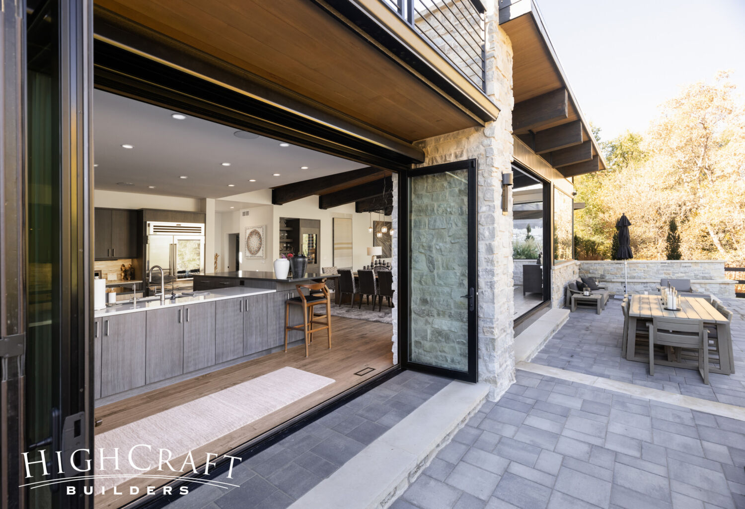 fort-collins-co-custom-home-builder-outdoor-entertaining-spaces-bifold-doors-interior