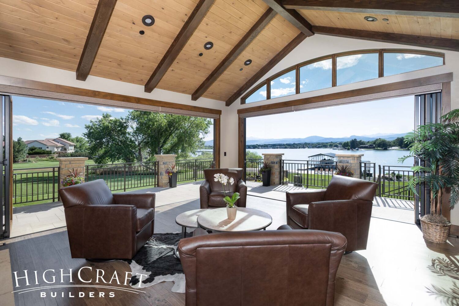 loveland-custom-home-indoor-outdoor-lounge-bifold-doors