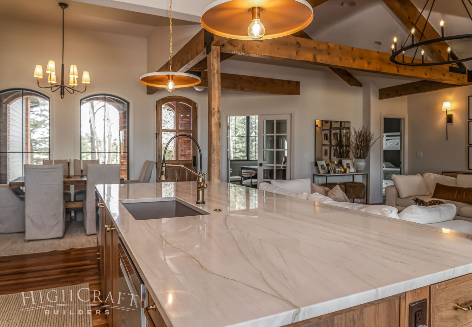 kitchen-remodel-cheyenne-wyoming-kitchen-island-quartzite-countertop