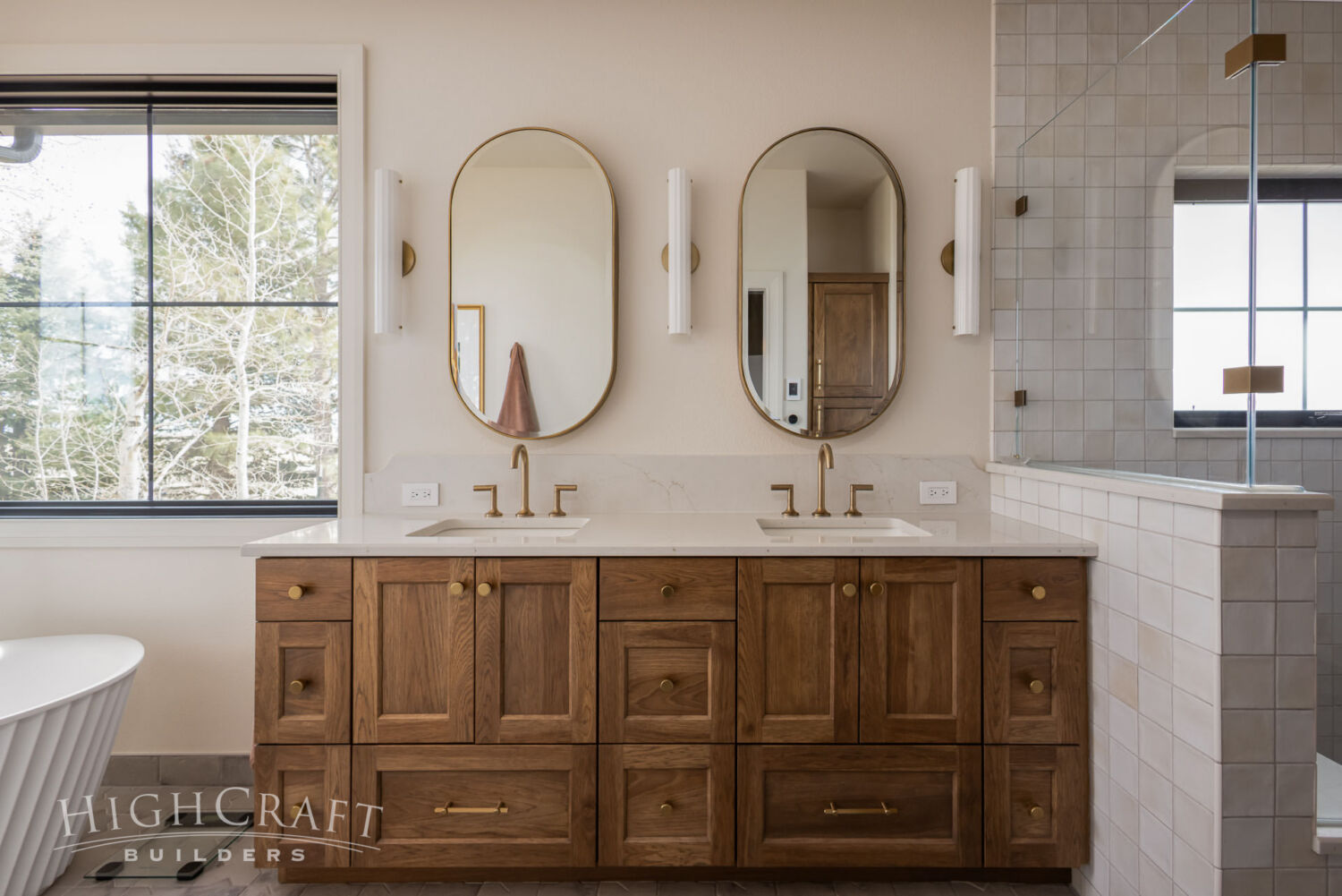 home-remodeling-cheyenne-wyoming-primary-suite-bathroom-double-sink-vanity-lozenge-mirrors