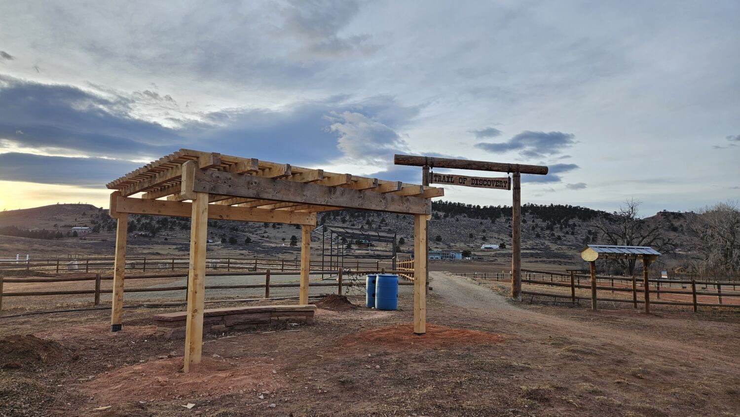 hearts-and-horses-pergola-finished-by-highcraft-builders